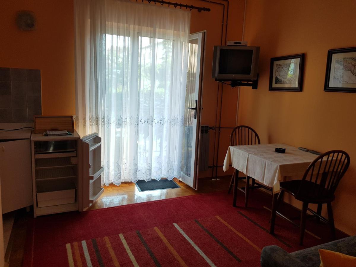 Appartamento Casa Nada Rovigno Esterno foto